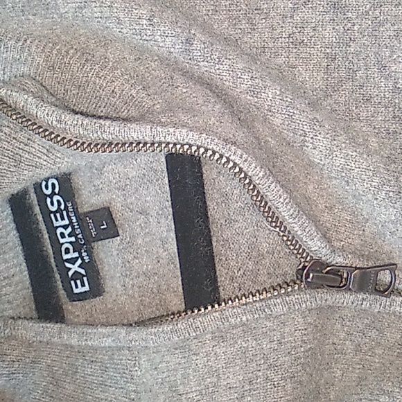 Express Cashmere Sweater   1/4  Zip
    UniSex  Sz Lg EPLC - Picture 5 of 16